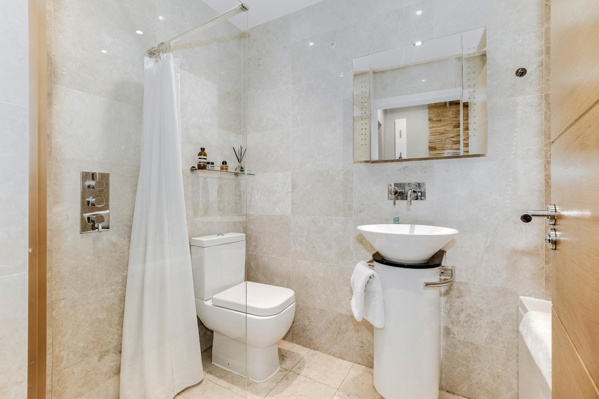 Апартаменти Cool Covent Garden Theatre Design Hub For Families Friends Couples Лондон Екстер'єр фото