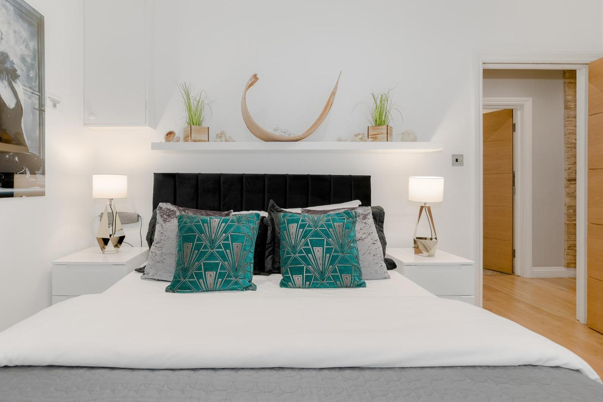 Апартаменти Cool Covent Garden Theatre Design Hub For Families Friends Couples Лондон Екстер'єр фото